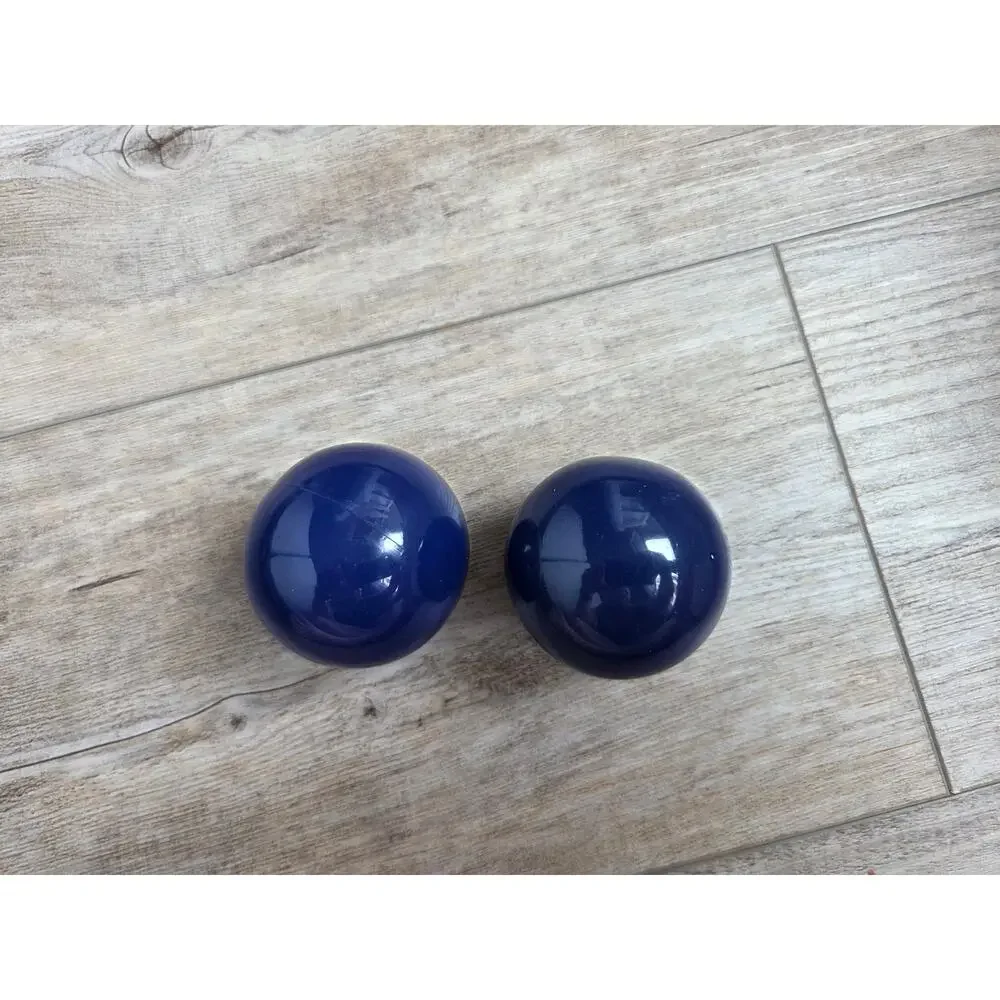 Lovevery Opposite Balls Set - Weighted & Blue Spheres (The Thinker Play Kit)